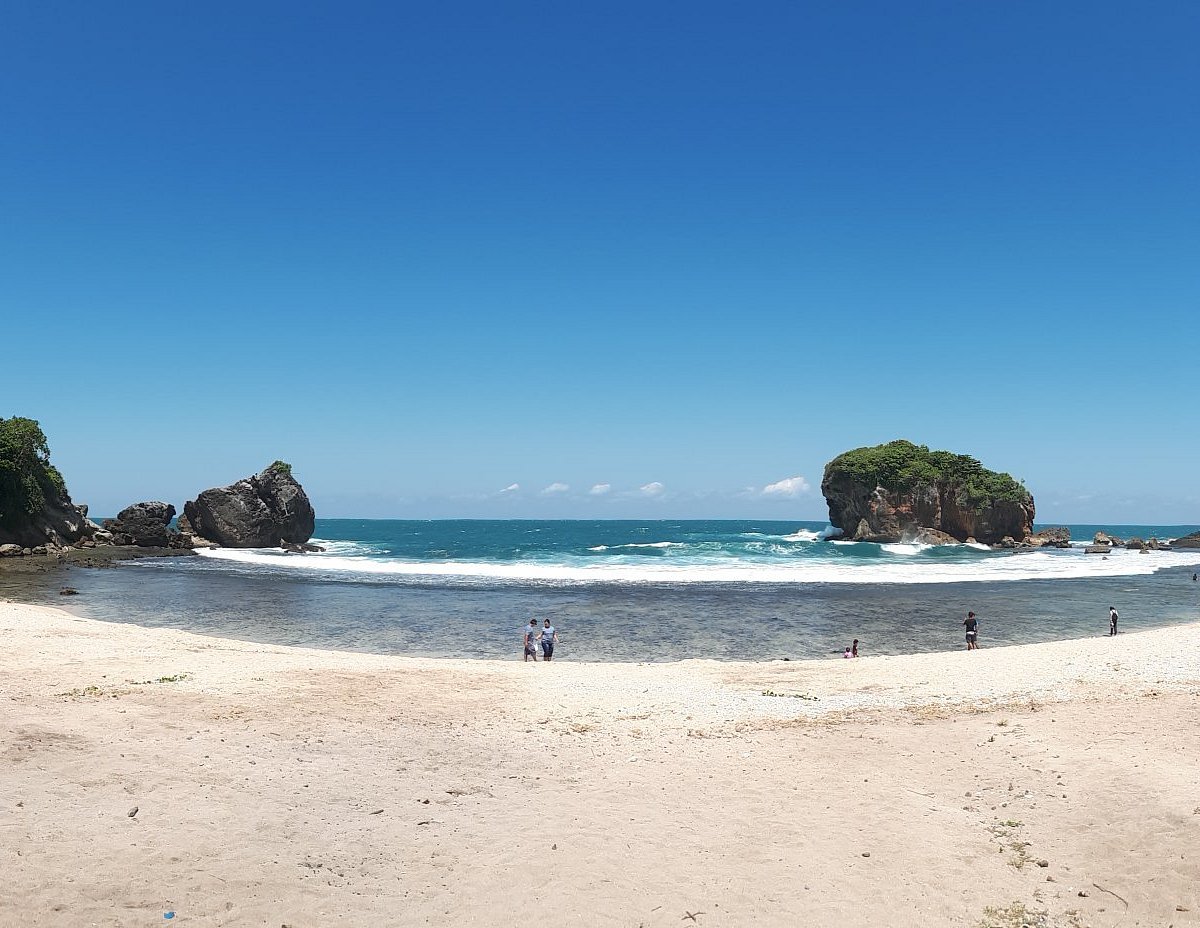 Lokasi Pantai Jungwok