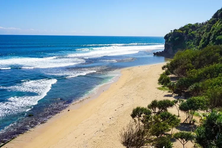 Pantai Sanglen