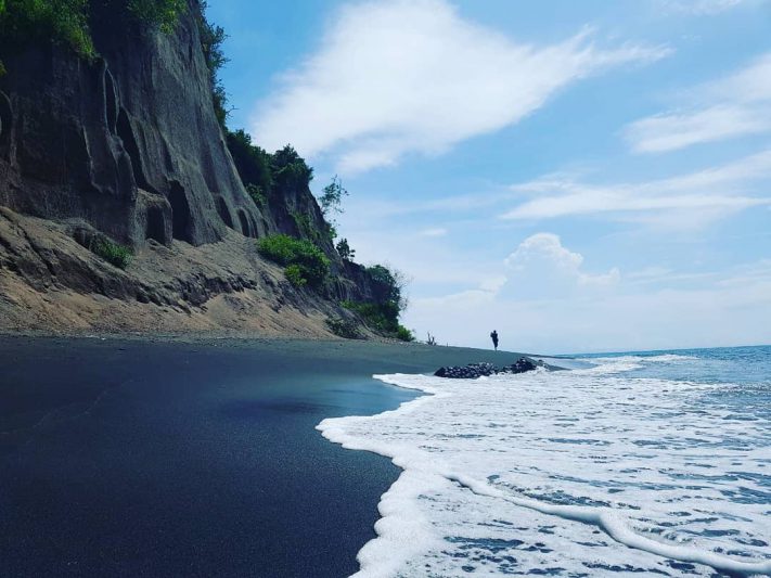 Pantai Cluakan