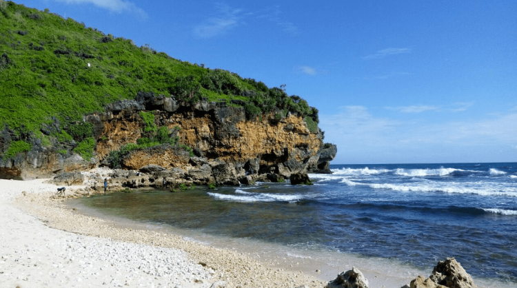 Pantai Ngeden