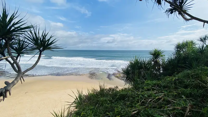 Aktivitas Pantai Seruni