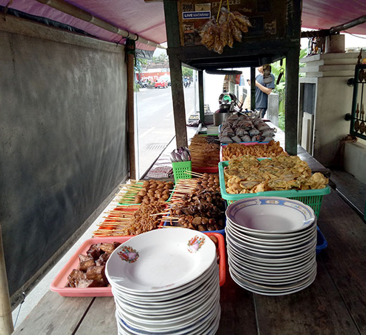 angkringan jogja bakar sendiri