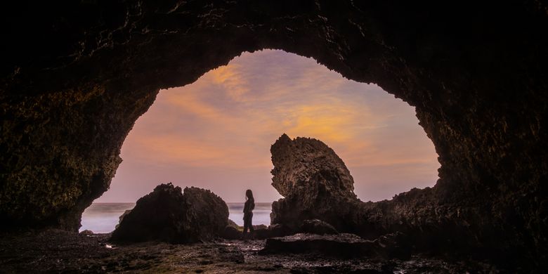 daya tarik pantai mbuluk