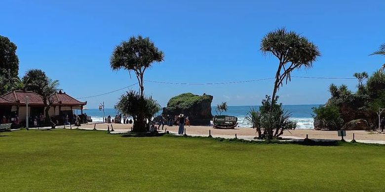 daya tarik pantai mesra