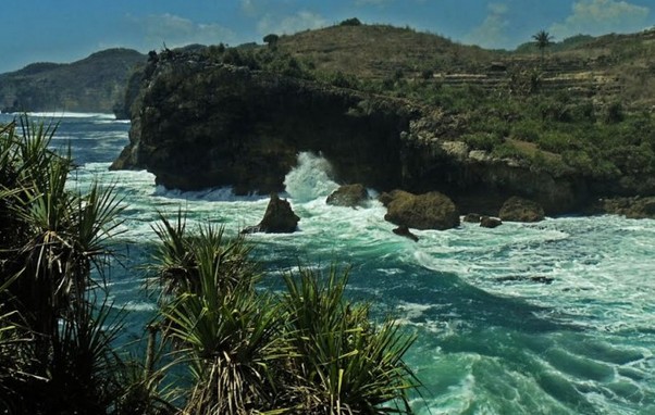 Pantai Njanganan