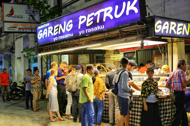 rekomendasi angkringan jogja view bagus