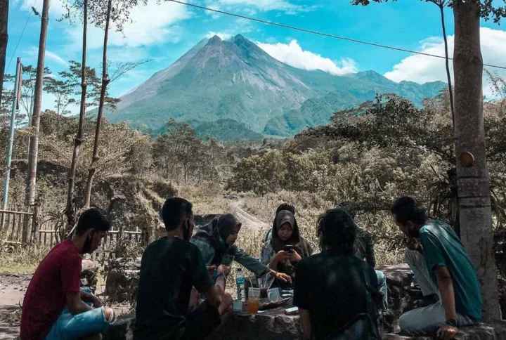 warung kopi merapi