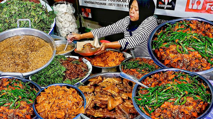 Gudeg Mercon Mbak Yuni jogja