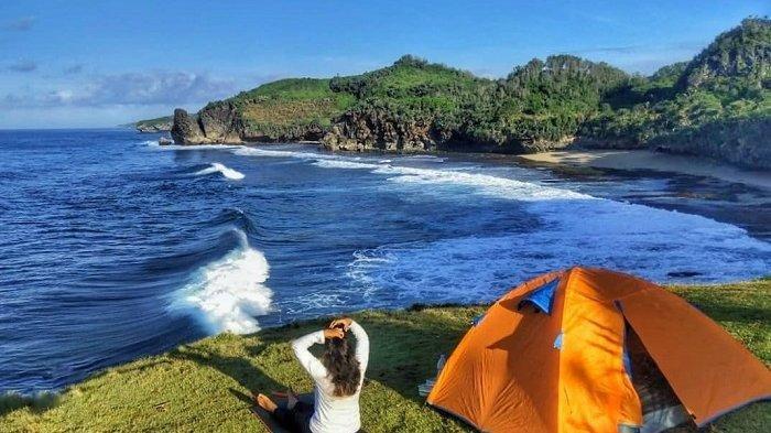 Aktivitas di Pantai Widodaren