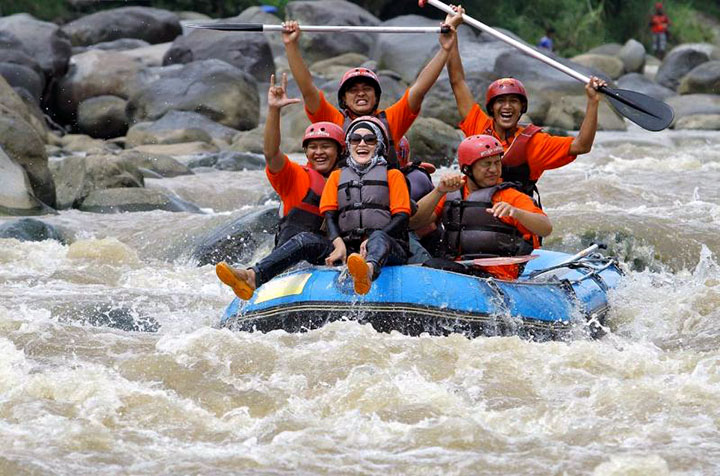 Rafting Kalibawang Kulon Progo