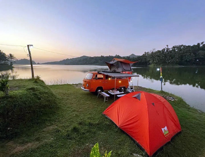 Waduk Sermo camp site