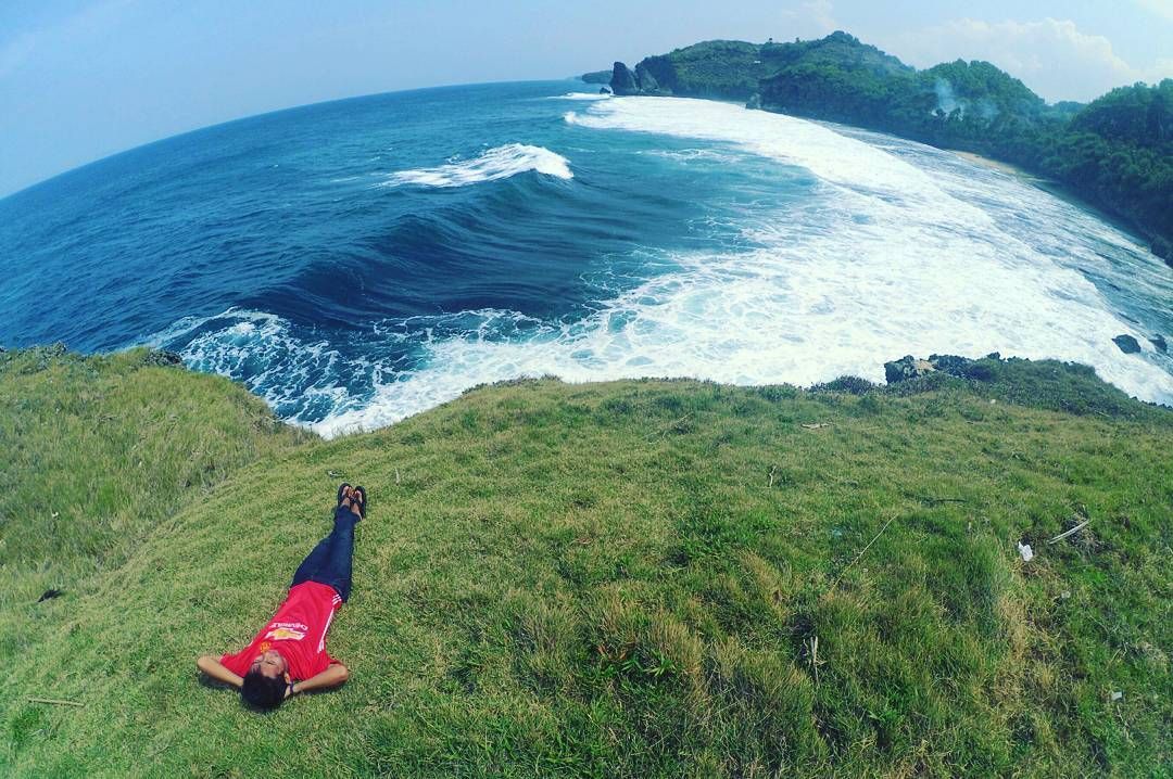 Lokasi Pantai Widodaren