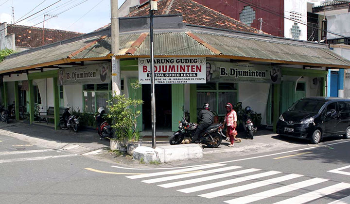 gudeg di jogja buka pagi