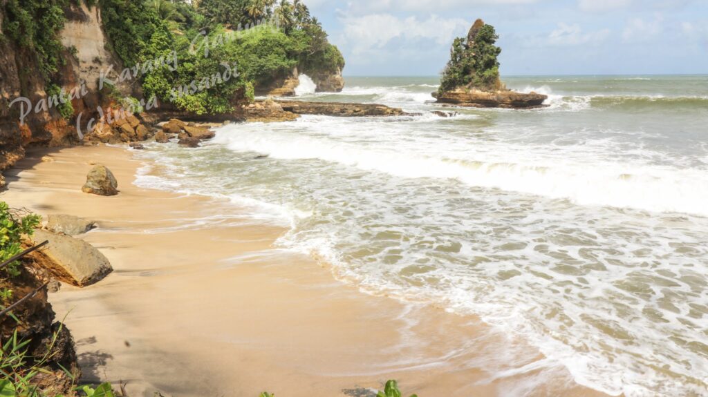 Pantai Karang Telu Jogja