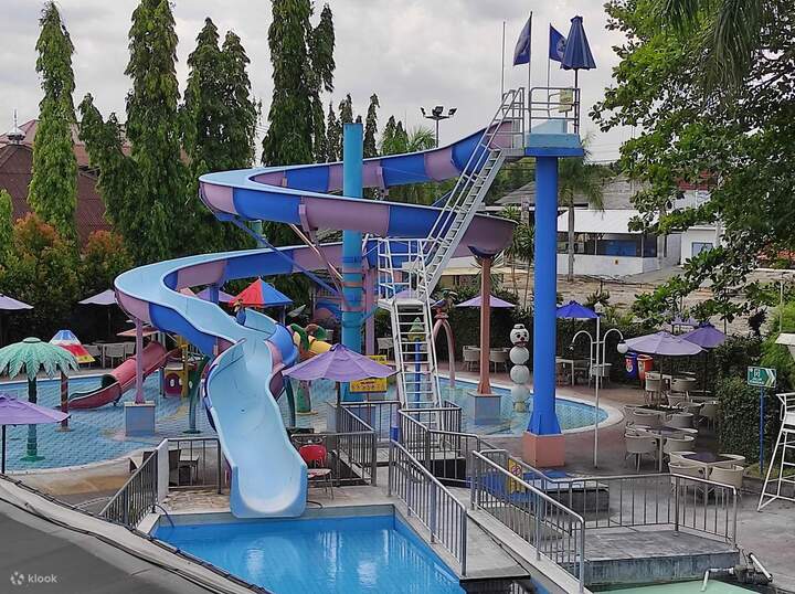 Aqua Splash Kids Fun