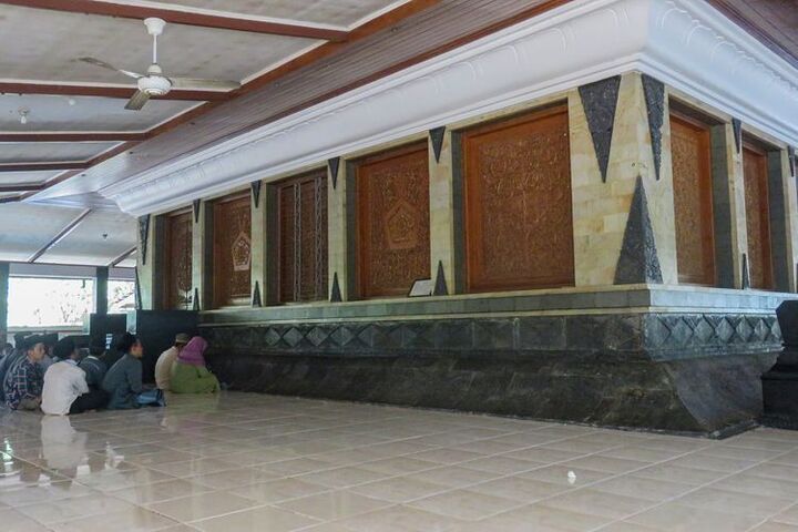 Makam Sunan Kalijaga jogja